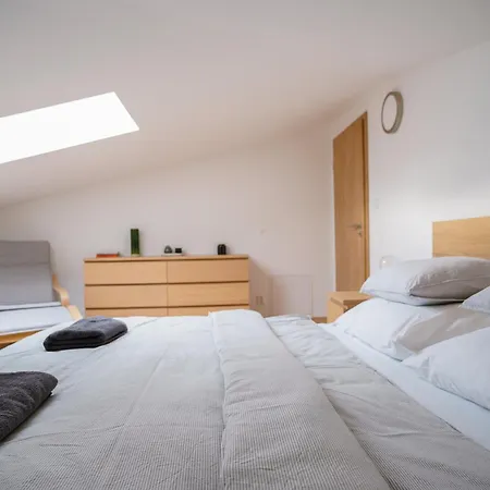 Lejlighedshotel The Dante Prag
