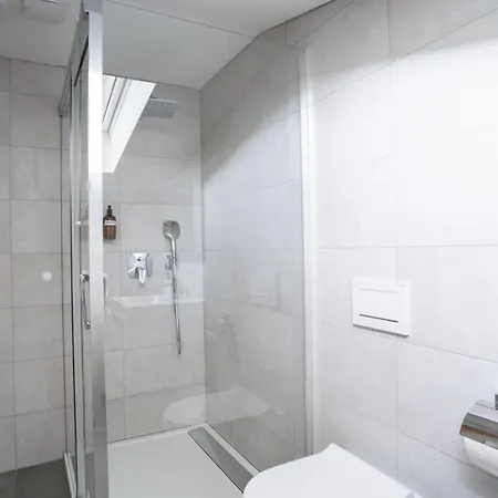 Apart-hotel The Dante 4*