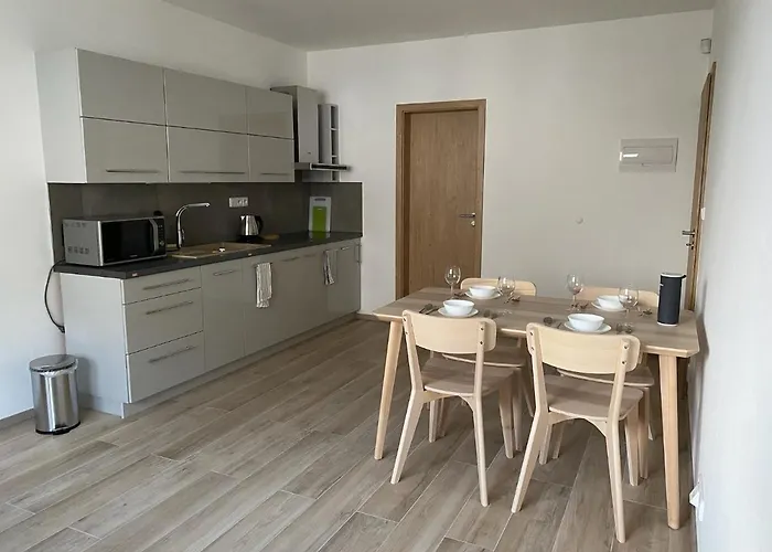 The Dante Hotel apartamentowy Praga