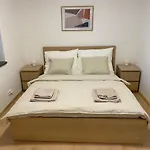Apartahotel The Dante Praga